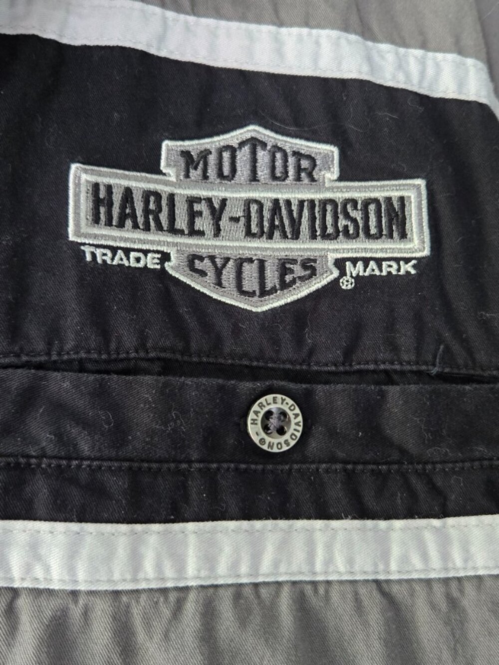 Harley Davidson Garage Shirt Size XL Color Block, Grey and Black - Picture 5 of 6